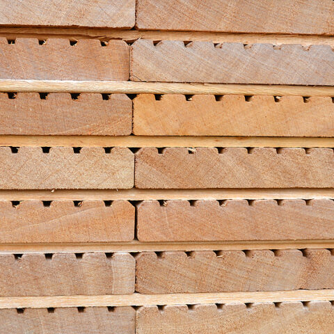 Detailansicht von Bilinga Terrassendielen aus langlebigem Exotenholz